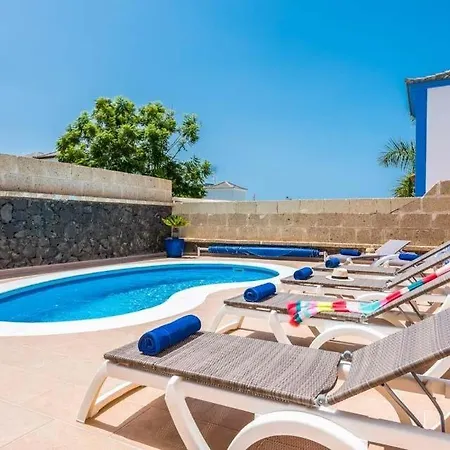 Playa De Fanabe Sleeps 6 Pool Air Con Villa *